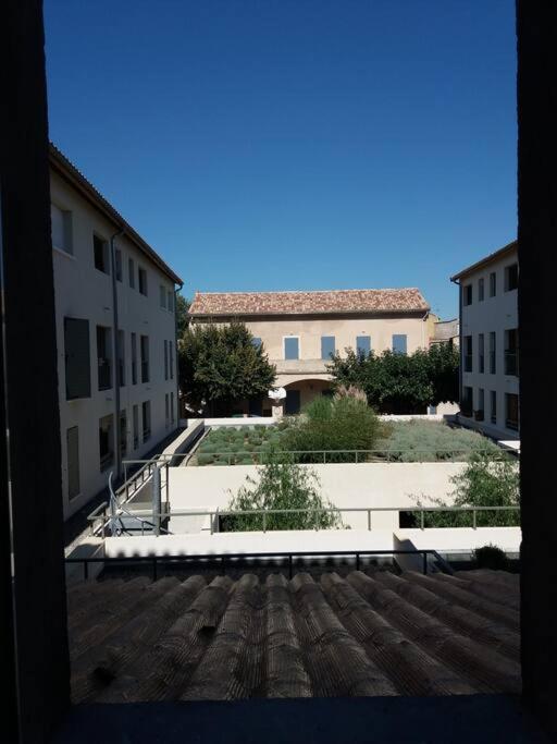 Apartment Atypique Au Sien D'un Ancien Couvent L'Isle-sur-la-Sorgue
